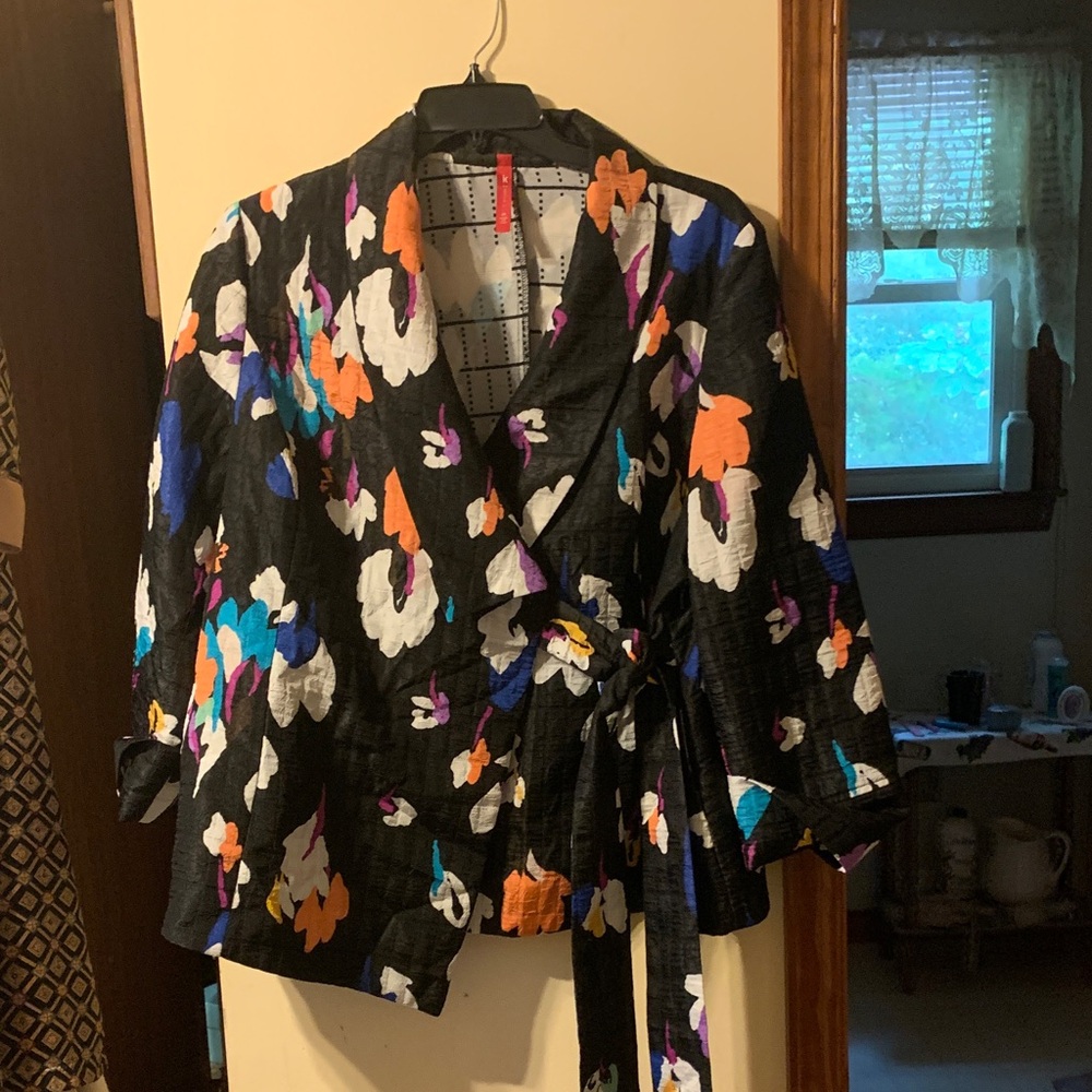 IC COLLECTION Black Floral Wrap Blouse